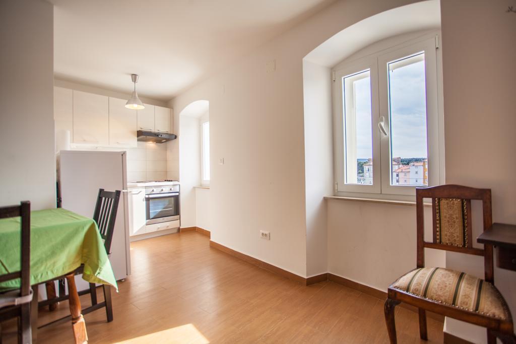 Apartment Pogled Na Luku Cres Dış mekan fotoğraf